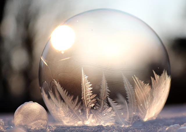 Soap Bubble Frost Bubble  - birgl / Pixabay