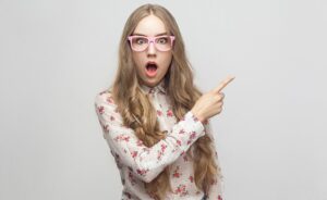 Surprised Woman Portrait Shocked  - sheikh86295328 / Pixabay